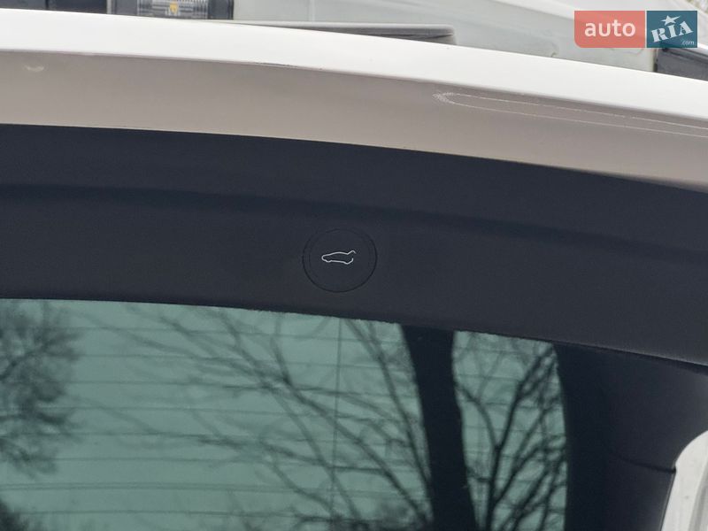 Внедорожник / Кроссовер Tesla Model Y 2022 в Одессе