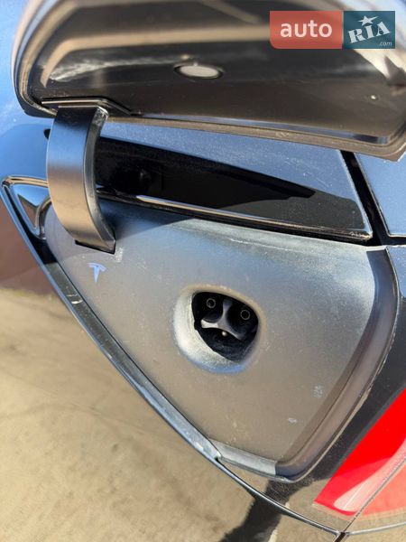 Позашляховик / Кросовер Tesla Model Y 2023 в Одесі