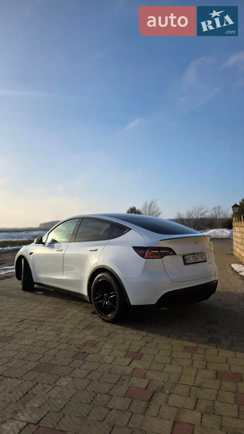 2020 Tesla Model Y - мініатюра 13