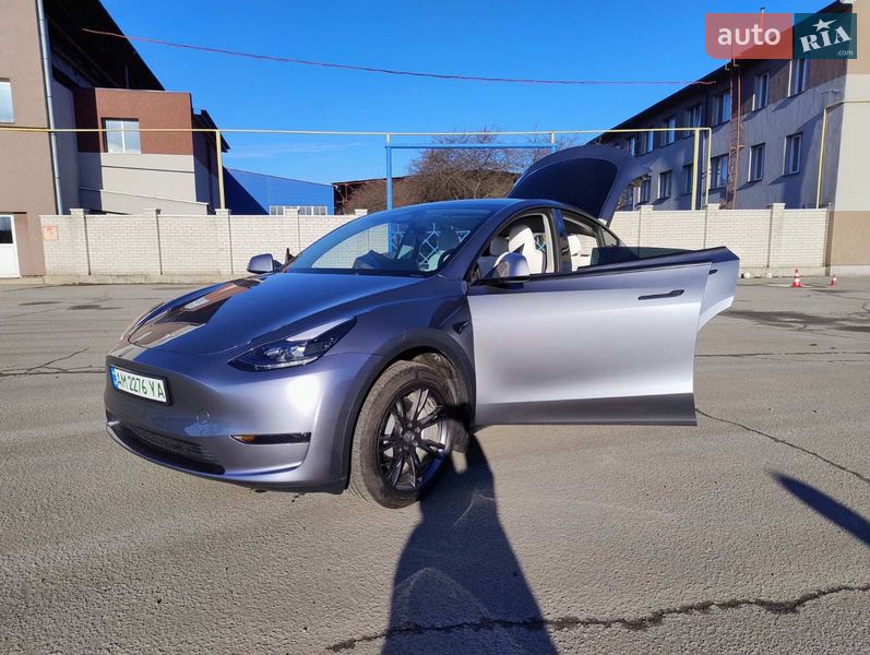 Внедорожник / Кроссовер Tesla Model Y 2024 в Житомире фото 16 Внедорожник / Кроссовер Tesla Model Y 2024 в Житомире