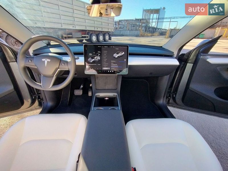 Внедорожник / Кроссовер Tesla Model Y 2024 в Житомире фото 22 Внедорожник / Кроссовер Tesla Model Y 2024 в Житомире