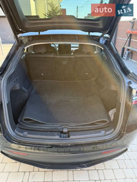 Позашляховик / Кросовер Tesla Model Y 2023 в Одесі