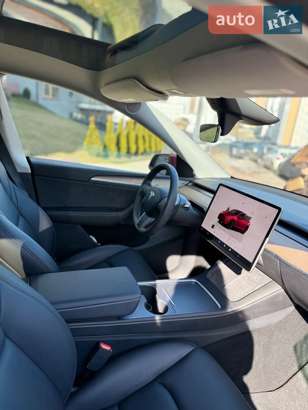 2024 Tesla Model Y - мініатюра 15