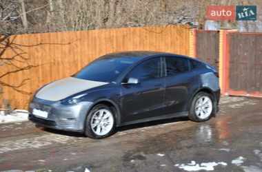 Внедорожник / Кроссовер Tesla Model Y 2024 в Луцке