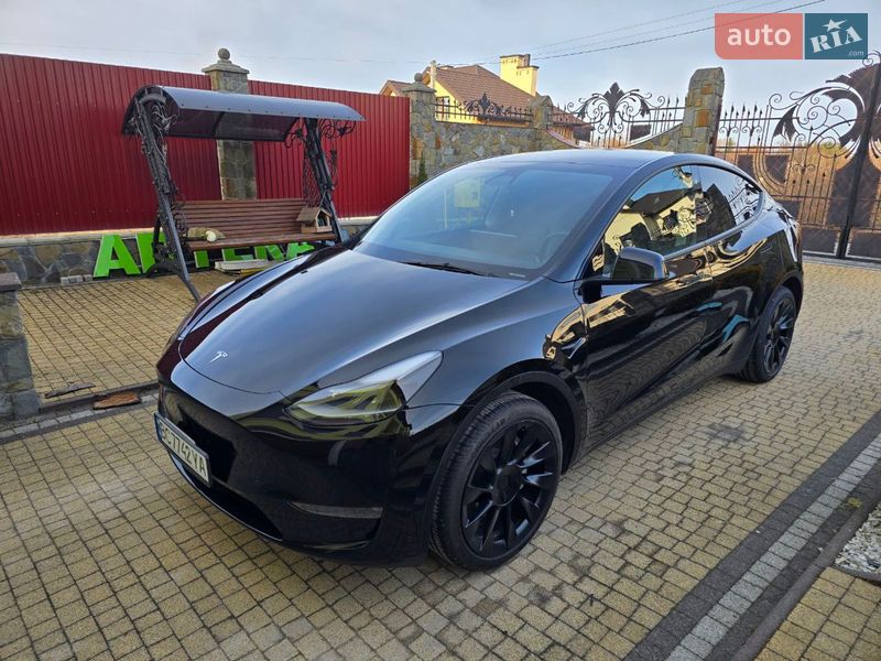 Позашляховик / Кросовер Tesla Model Y 2022 в Трускавці