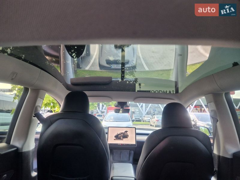 Позашляховик / Кросовер Tesla Model Y 2023 в Хмельницькому