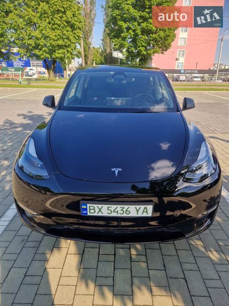 Позашляховик / Кросовер Tesla Model Y 2023 в Хмельницькому