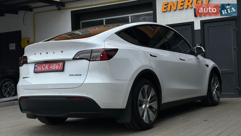 Внедорожник / Кроссовер Tesla Model Y 2021 в Самборе