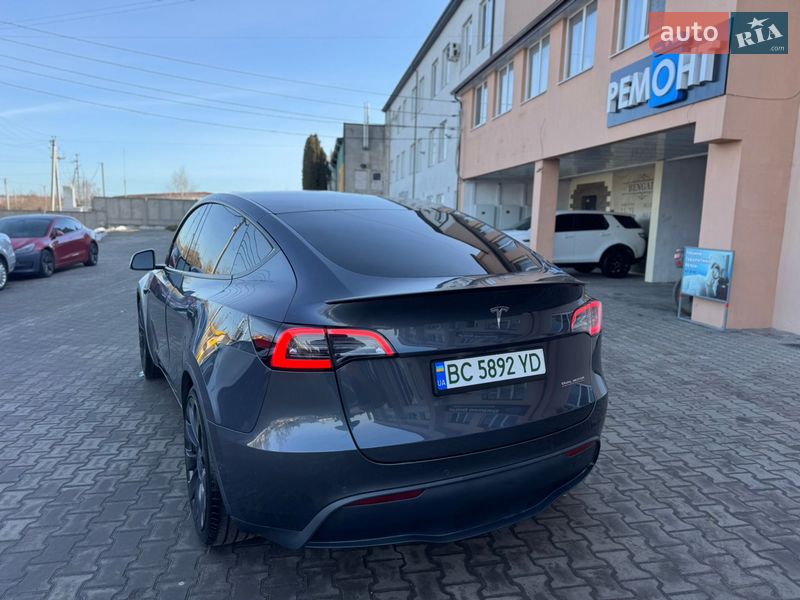 Внедорожник / Кроссовер Tesla Model Y 2020 в Луцке