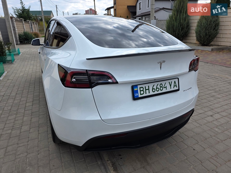 Внедорожник / Кроссовер Tesla Model Y 2022 в Одессе
