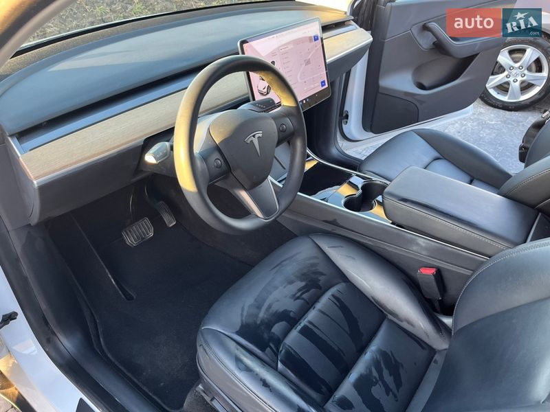 Внедорожник / Кроссовер Tesla Model Y 2020 в Львове