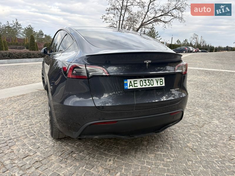 Позашляховик / Кросовер Tesla Model Y 2024 в Дніпрі