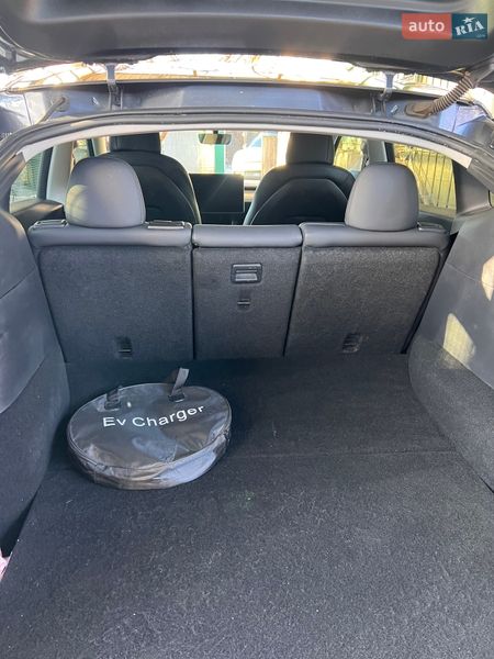 Внедорожник / Кроссовер Tesla Model Y 2020 в Светловодске