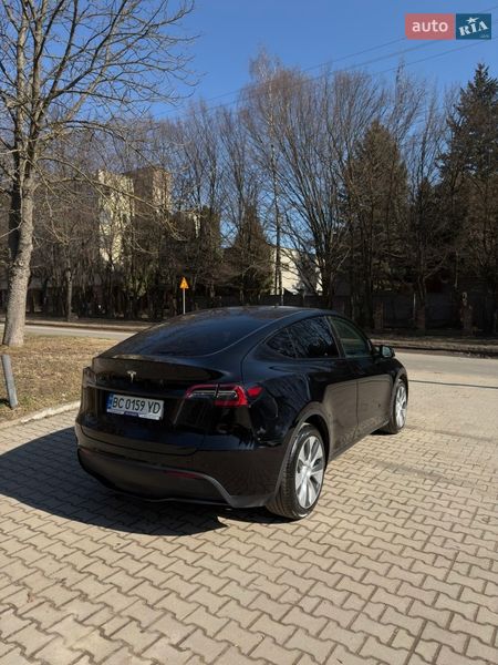 Позашляховик / Кросовер Tesla Model Y 2023 в Львові