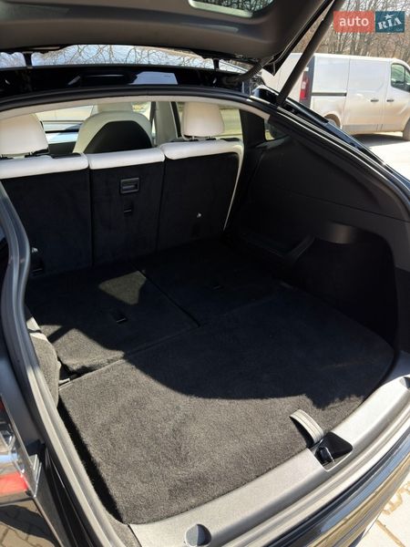 Позашляховик / Кросовер Tesla Model Y 2023 в Львові