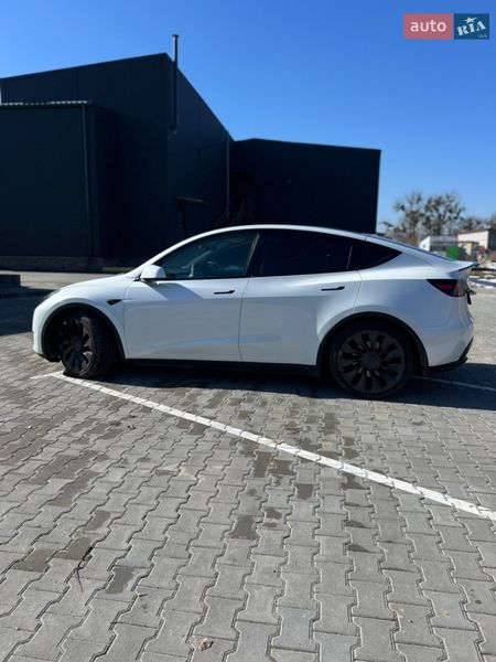 Позашляховик / Кросовер Tesla Model Y 2022 в Тернополі