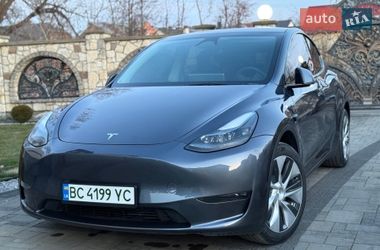 Внедорожник / Кроссовер Tesla Model Y 2023 в Львове