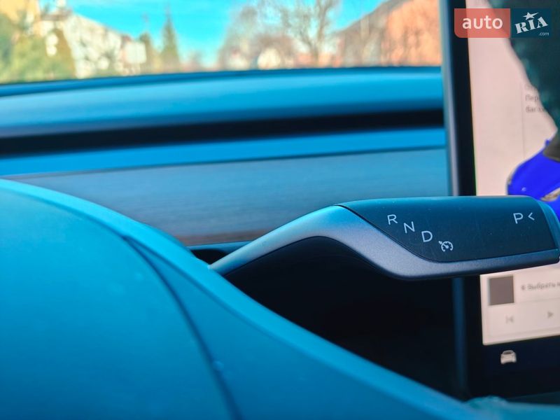 Позашляховик / Кросовер Tesla Model Y 2024 в Львові