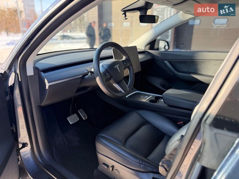 Позашляховик / Кросовер Tesla Model Y 2022 в Харкові фото 12 Позашляховик / Кросовер Tesla Model Y 2022 в Харкові
