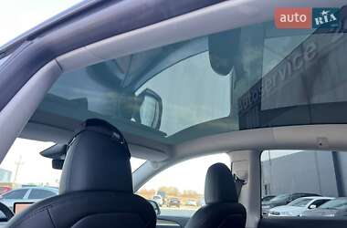 Позашляховик / Кросовер Tesla Model Y 2023 в Львові