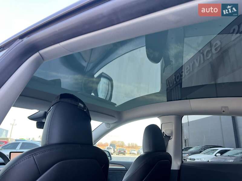 Позашляховик / Кросовер Tesla Model Y 2023 в Львові