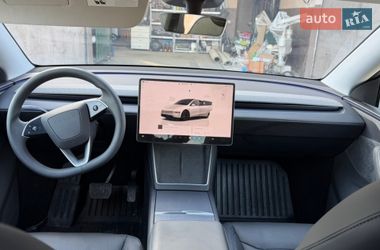 Внедорожник / Кроссовер Tesla Model Y 2025 в Львове