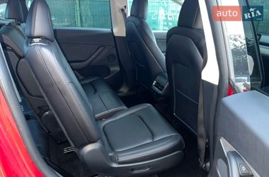 Внедорожник / Кроссовер Tesla Model Y 2021 в Днепре