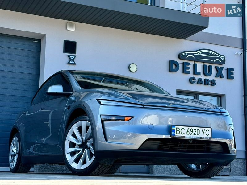 Внедорожник / Кроссовер Tesla Model Y 2025 в Дрогобыче