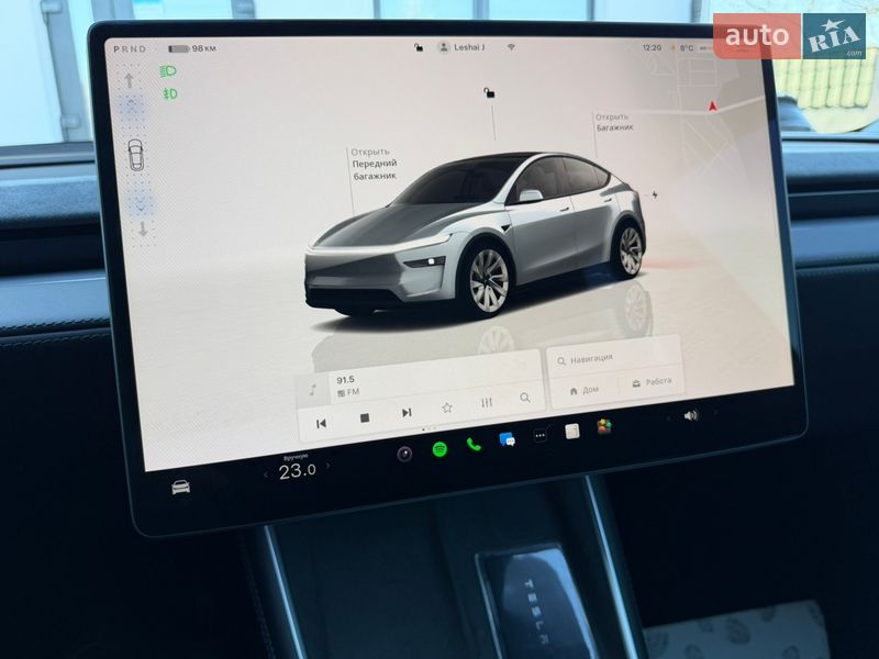 Внедорожник / Кроссовер Tesla Model Y 2025 в Дрогобыче