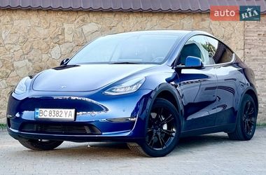 Позашляховик / Кросовер Tesla Model Y 2021 в Львові