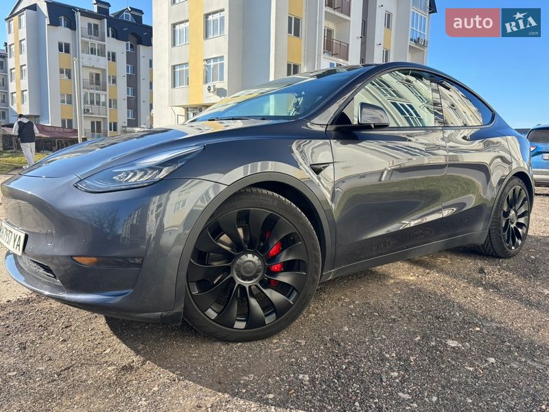 Внедорожник / Кроссовер Tesla Model Y 2020 в Черноморске
