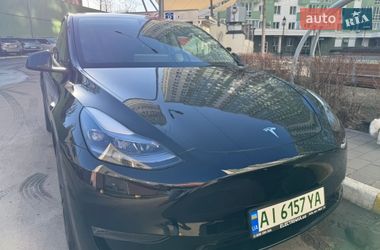 Внедорожник / Кроссовер Tesla Model Y 2025 в Киеве
