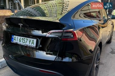 Внедорожник / Кроссовер Tesla Model Y 2025 в Киеве