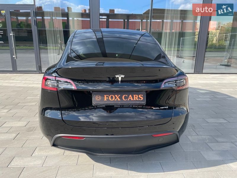 Позашляховик / Кросовер Tesla Model Y 2020 в Києві