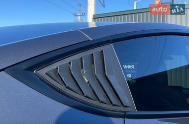 Позашляховик / Кросовер Tesla Model Y 2021 в Львові