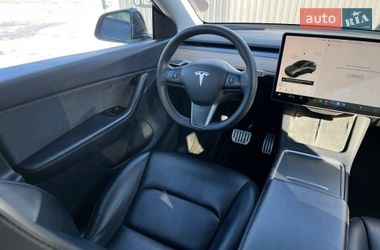 Позашляховик / Кросовер Tesla Model Y 2021 в Львові