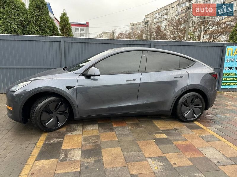 Tesla Model Y 2022 Tesla Model Y 2022