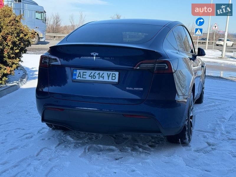 Внедорожник / Кроссовер Tesla Model Y 2022 в Днепре