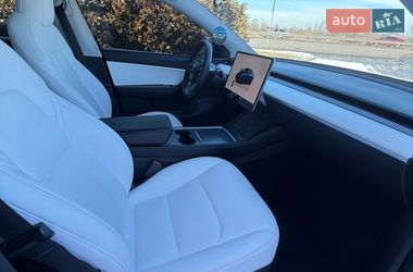 Позашляховик / Кросовер Tesla Model Y 2022 в Дніпрі