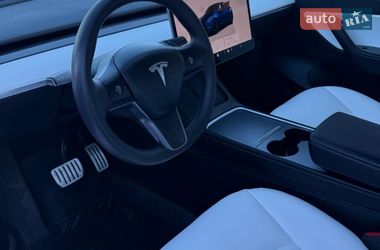 Позашляховик / Кросовер Tesla Model Y 2022 в Дніпрі