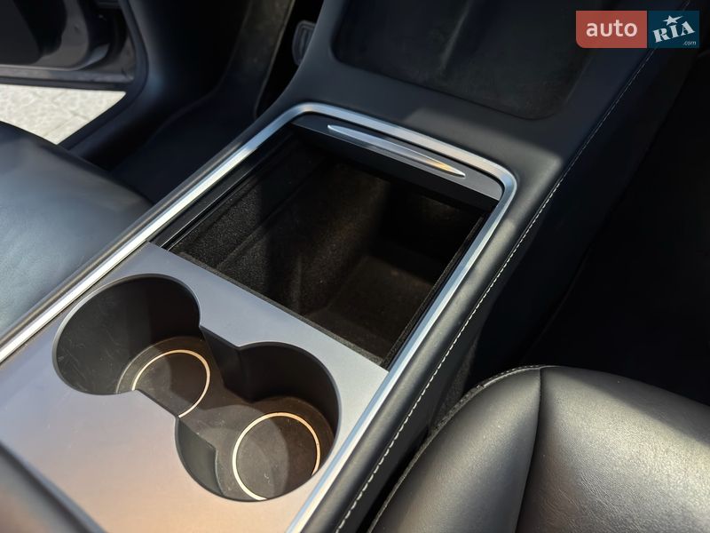 Внедорожник / Кроссовер Tesla Model Y 2022 в Львове фото 51 Внедорожник / Кроссовер Tesla Model Y 2022 в Львове