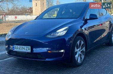 Позашляховик / Кросовер Tesla Model Y 2021 в Києві