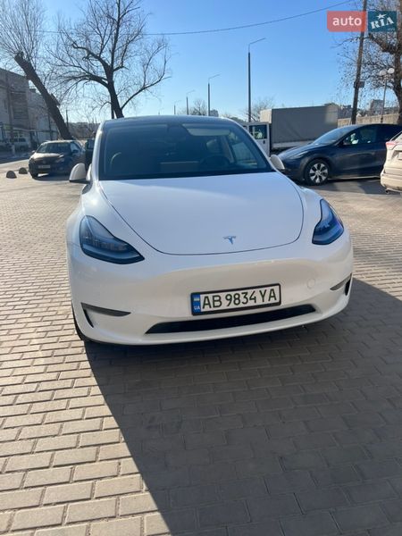 Внедорожник / Кроссовер Tesla Model Y 2020 в Виннице