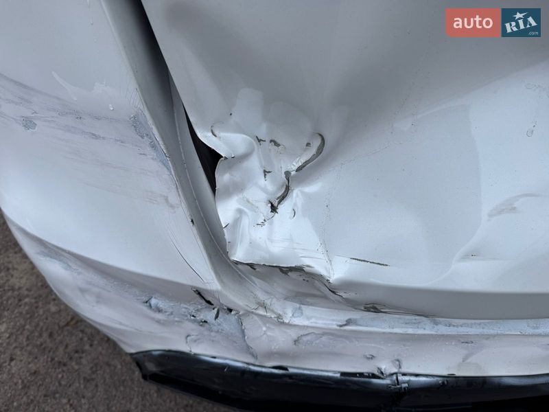 Позашляховик / Кросовер Tesla Model Y 2023 в Рівному