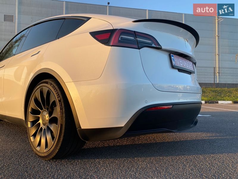 Позашляховик / Кросовер Tesla Model Y 2022 в Рівному фото 30 Позашляховик / Кросовер Tesla Model Y 2022 в Рівному
