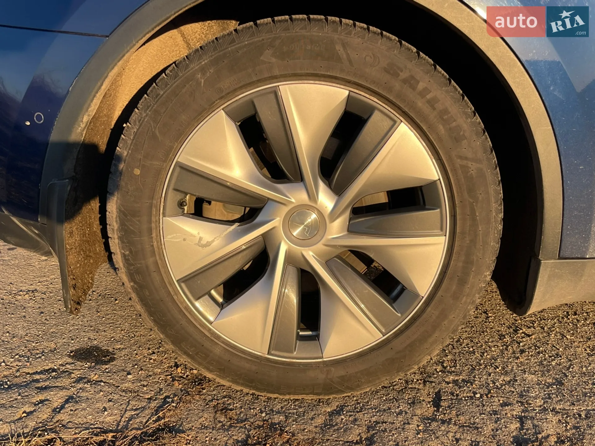 2020 Tesla Model Y - мініатюра 17