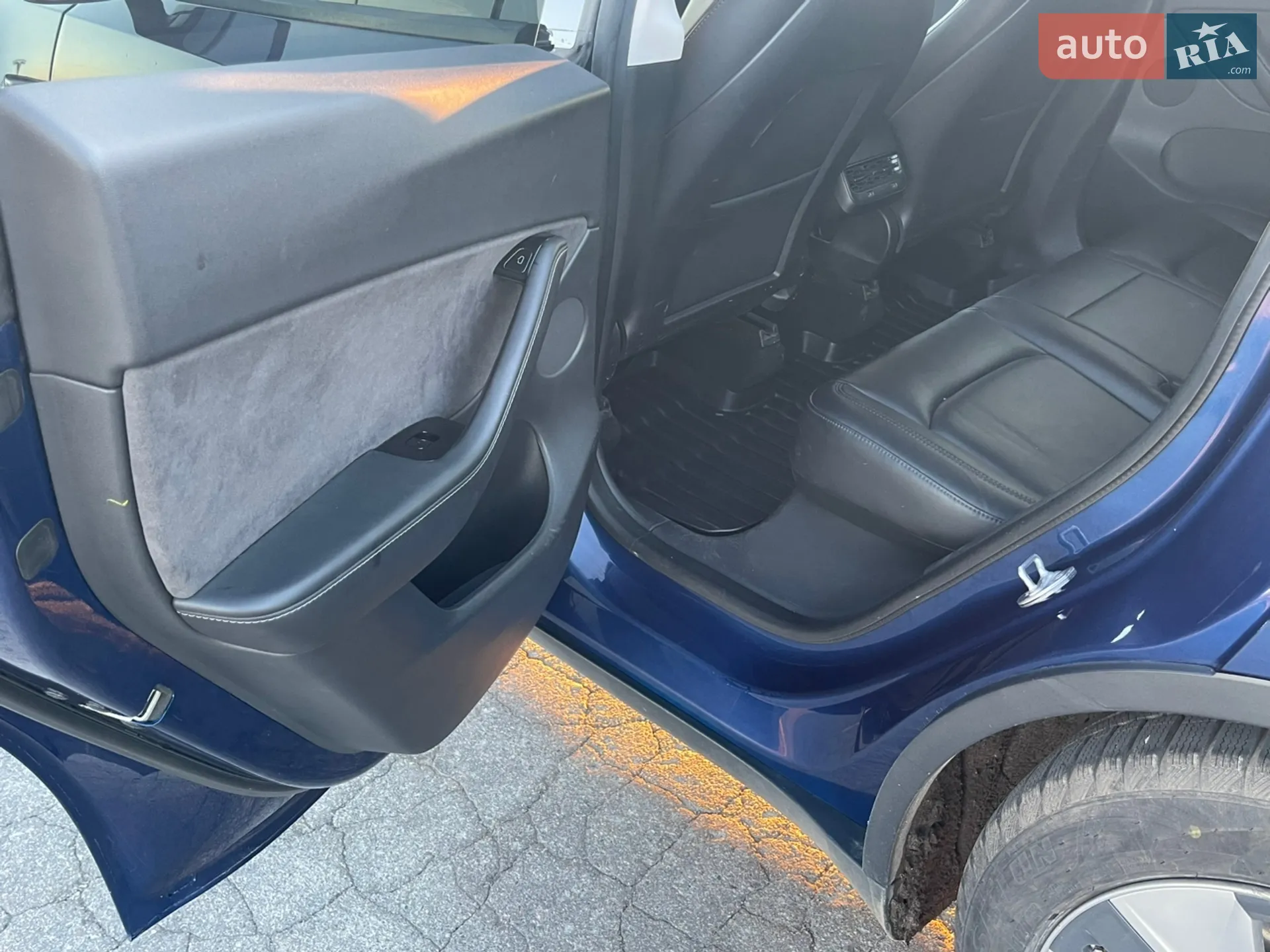2020 Tesla Model Y - мініатюра 19