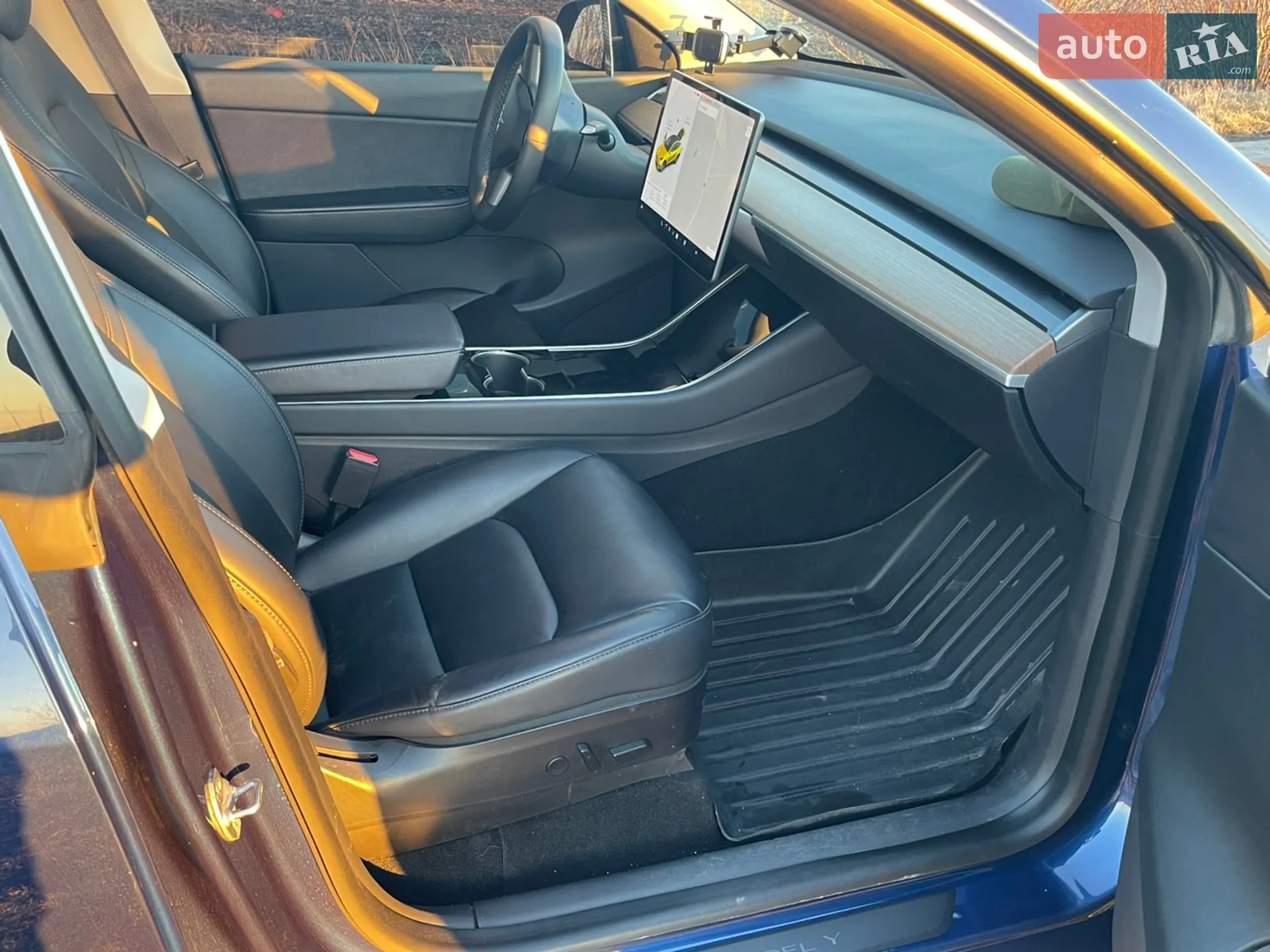 2020 Tesla Model Y - мініатюра 22