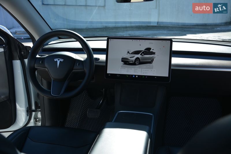 Внедорожник / Кроссовер Tesla Model Y 2022 в Киеве фото 12 Внедорожник / Кроссовер Tesla Model Y 2022 в Киеве