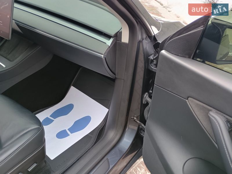 Позашляховик / Кросовер Tesla Model Y 2022 в Самборі